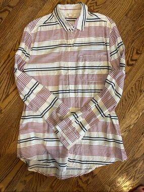 beachlunchlounge White Button-Up Shirt with Red and Navy Stripes